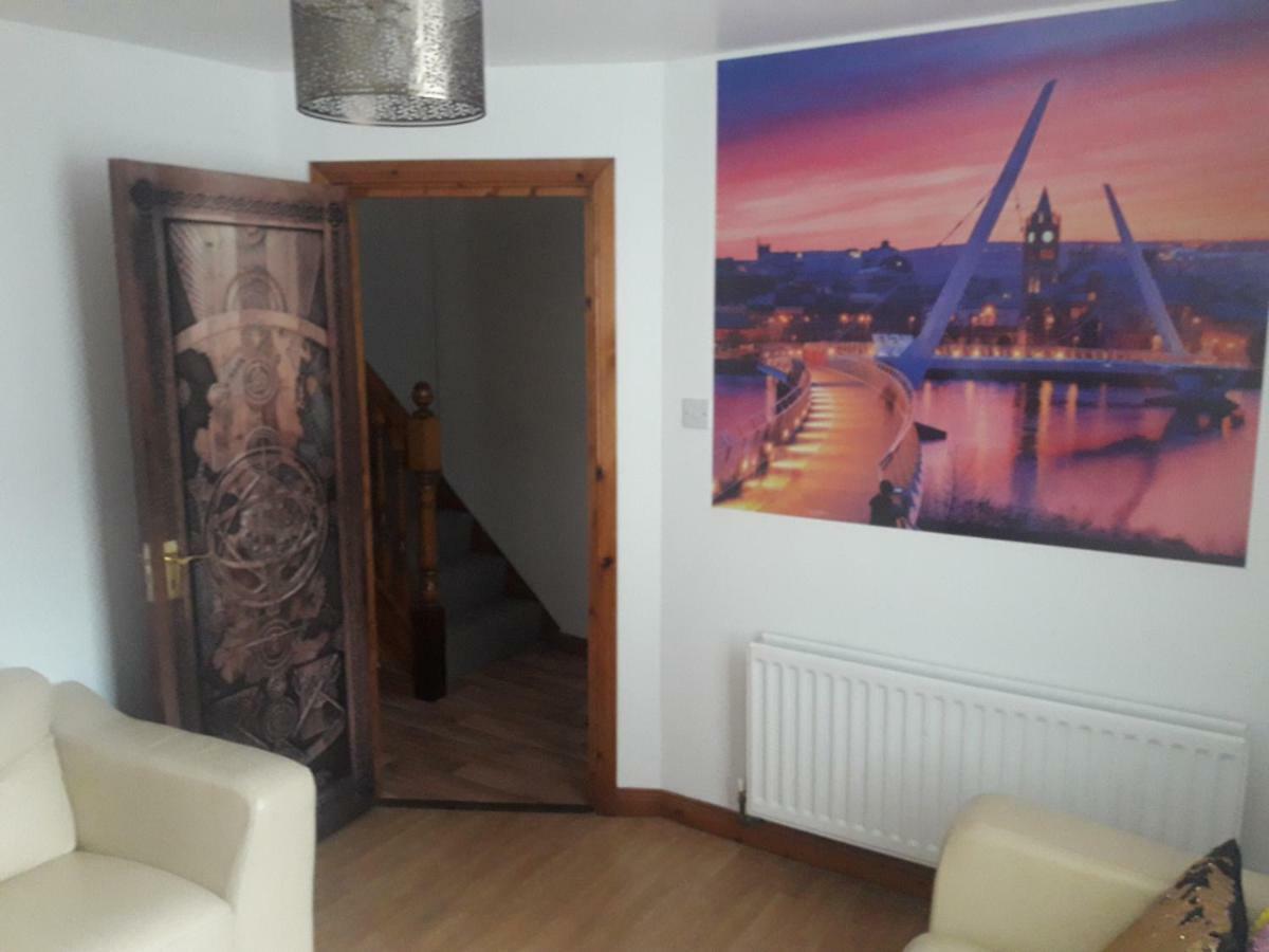 Bridge House Derry City Townhouse Central Free Parking Villa Buitenkant foto